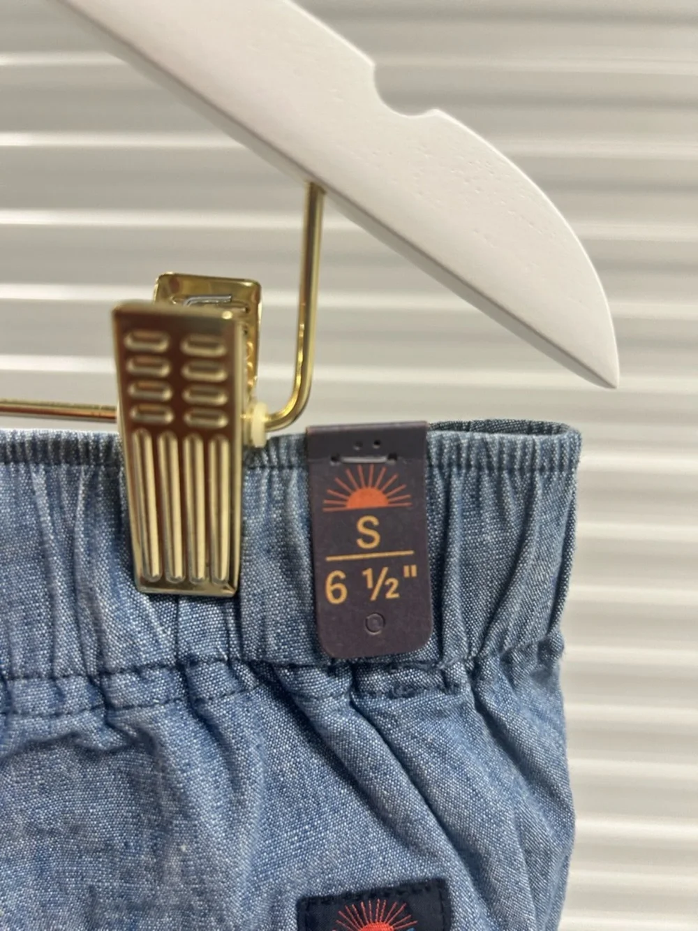 Faherty Men’s blue shorts smal 6.5” NWT